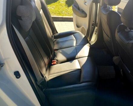 Белый Ниссан Лиф, объемом двигателя 0 л и пробегом 88 тыс. км за 7500 $, фото 4 на Automoto.ua