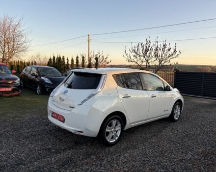 Белый Ниссан Лиф, объемом двигателя 0 л и пробегом 124 тыс. км за 4000 $, фото 10 на Automoto.ua