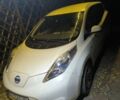 Белый Ниссан Лиф, объемом двигателя 0 л и пробегом 150 тыс. км за 3800 $, фото 1 на Automoto.ua