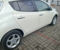 Белый Ниссан Лиф, объемом двигателя 0 л и пробегом 142 тыс. км за 4600 $, фото 3 на Automoto.ua