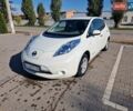 Білий Ніссан Ліф, об'ємом двигуна 0 л та пробігом 141 тис. км за 4500 $, фото 1 на Automoto.ua
