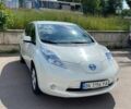 Білий Ніссан Ліф, об'ємом двигуна 0 л та пробігом 131 тис. км за 5450 $, фото 4 на Automoto.ua