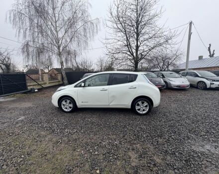 Белый Ниссан Лиф, объемом двигателя 0 л и пробегом 124 тыс. км за 3999 $, фото 10 на Automoto.ua