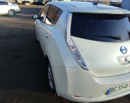 Білий Ніссан Ліф, об'ємом двигуна 0 л та пробігом 150 тис. км за 4990 $, фото 17 на Automoto.ua