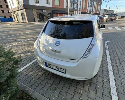 Белый Ниссан Лиф, объемом двигателя 0 л и пробегом 98 тыс. км за 6200 $, фото 1 на Automoto.ua