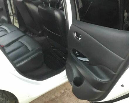 Белый Ниссан Лиф, объемом двигателя 0 л и пробегом 116 тыс. км за 5000 $, фото 7 на Automoto.ua