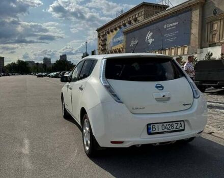 Белый Ниссан Лиф, объемом двигателя 0 л и пробегом 119 тыс. км за 5900 $, фото 5 на Automoto.ua