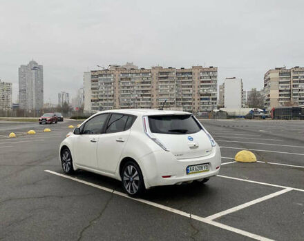 Белый Ниссан Лиф, объемом двигателя 0 л и пробегом 90 тыс. км за 6700 $, фото 1 на Automoto.ua