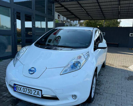 Белый Ниссан Лиф, объемом двигателя 0 л и пробегом 240 тыс. км за 5500 $, фото 3 на Automoto.ua