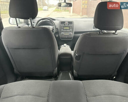 Білий Ніссан Ліф, об'ємом двигуна 0 л та пробігом 67 тис. км за 6999 $, фото 10 на Automoto.ua