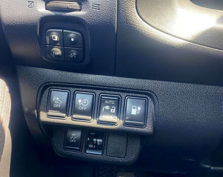 Белый Ниссан Лиф, объемом двигателя 0 л и пробегом 115 тыс. км за 6100 $, фото 7 на Automoto.ua