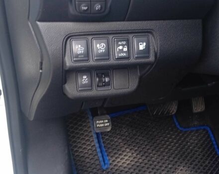 Белый Ниссан Лиф, объемом двигателя 0 л и пробегом 110 тыс. км за 6600 $, фото 18 на Automoto.ua