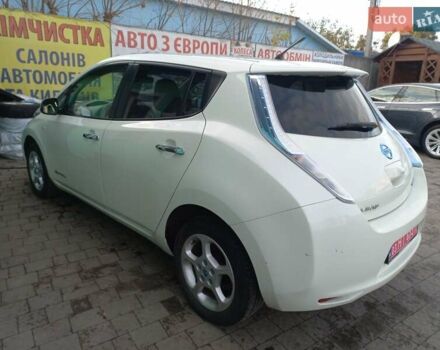 Белый Ниссан Лиф, объемом двигателя 0 л и пробегом 99 тыс. км за 4800 $, фото 2 на Automoto.ua