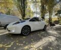 Белый Ниссан Лиф, объемом двигателя 0 л и пробегом 138 тыс. км за 10000 $, фото 4 на Automoto.ua