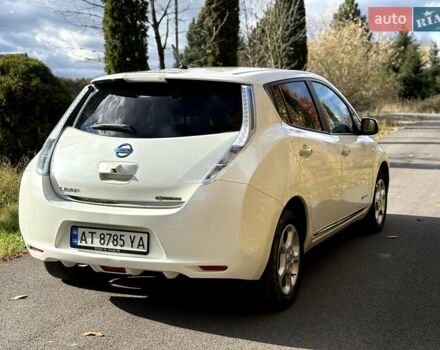 Белый Ниссан Лиф, объемом двигателя 0 л и пробегом 155 тыс. км за 5555 $, фото 2 на Automoto.ua