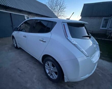 Белый Ниссан Лиф, объемом двигателя 0 л и пробегом 116 тыс. км за 5000 $, фото 16 на Automoto.ua