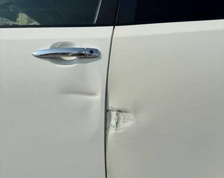 Белый Ниссан Лиф, объемом двигателя 0 л и пробегом 119 тыс. км за 5900 $, фото 9 на Automoto.ua