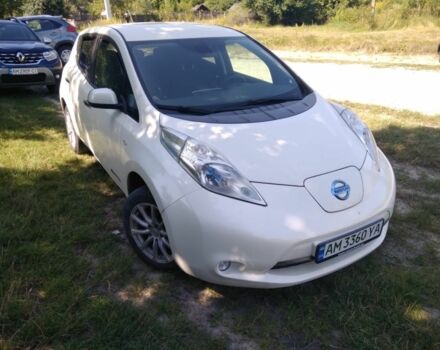 Белый Ниссан Лиф, объемом двигателя 0 л и пробегом 181 тыс. км за 7000 $, фото 2 на Automoto.ua