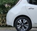 Белый Ниссан Лиф, объемом двигателя 0 л и пробегом 88 тыс. км за 7900 $, фото 22 на Automoto.ua