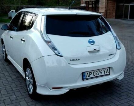 Белый Ниссан Лиф, объемом двигателя 0 л и пробегом 90 тыс. км за 6999 $, фото 2 на Automoto.ua