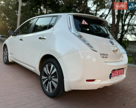 Белый Ниссан Лиф, объемом двигателя 0 л и пробегом 109 тыс. км за 7700 $, фото 14 на Automoto.ua