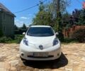 Білий Ніссан Ліф, об'ємом двигуна 0 л та пробігом 130 тис. км за 7000 $, фото 6 на Automoto.ua