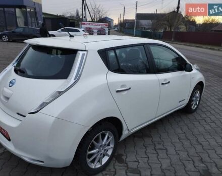 Белый Ниссан Лиф, объемом двигателя 0 л и пробегом 91 тыс. км за 6800 $, фото 2 на Automoto.ua