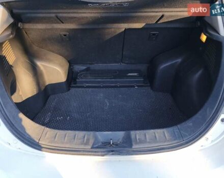 Білий Ніссан Ліф, об'ємом двигуна 0 л та пробігом 116 тис. км за 10500 $, фото 9 на Automoto.ua