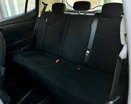 Белый Ниссан Лиф, объемом двигателя 0 л и пробегом 295 тыс. км за 7900 $, фото 4 на Automoto.ua