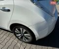 Белый Ниссан Лиф, объемом двигателя 0 л и пробегом 131 тыс. км за 7000 $, фото 2 на Automoto.ua