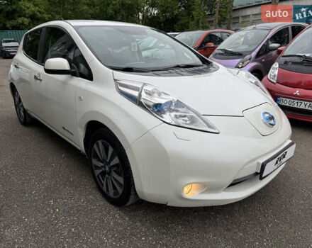 Белый Ниссан Лиф, объемом двигателя 0 л и пробегом 283 тыс. км за 5200 $, фото 2 на Automoto.ua