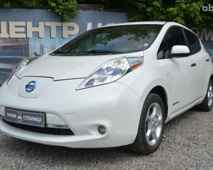 Белый Ниссан Лиф, объемом двигателя 0 л и пробегом 190 тыс. км за 5999 $, фото 1 на Automoto.ua