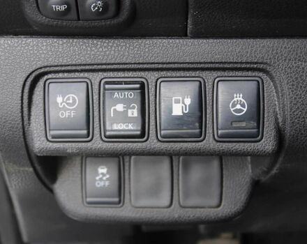 Белый Ниссан Лиф, объемом двигателя 0 л и пробегом 220 тыс. км за 7300 $, фото 16 на Automoto.ua