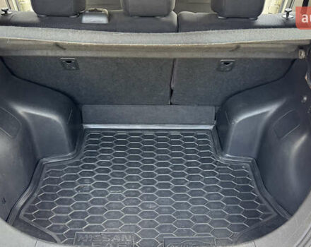 Білий Ніссан Ліф, об'ємом двигуна 0 л та пробігом 187 тис. км за 6300 $, фото 20 на Automoto.ua