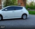 Білий Ніссан Ліф, об'ємом двигуна 0 л та пробігом 95 тис. км за 7700 $, фото 1 на Automoto.ua