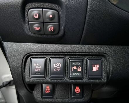 Белый Ниссан Лиф, объемом двигателя 0 л и пробегом 106 тыс. км за 8800 $, фото 21 на Automoto.ua