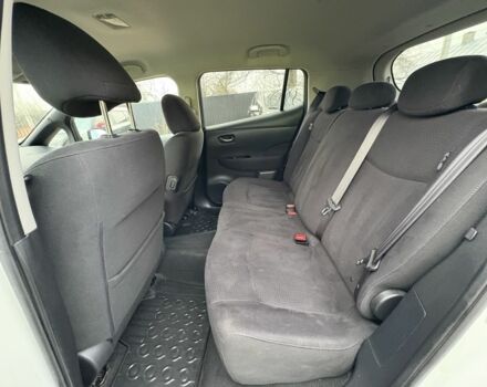 Белый Ниссан Лиф, объемом двигателя 0 л и пробегом 116 тыс. км за 6500 $, фото 20 на Automoto.ua