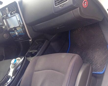 Белый Ниссан Лиф, объемом двигателя 0 л и пробегом 110 тыс. км за 6600 $, фото 16 на Automoto.ua