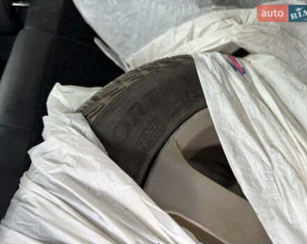 Белый Ниссан Лиф, объемом двигателя 0 л и пробегом 283 тыс. км за 5200 $, фото 21 на Automoto.ua