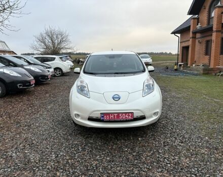 Белый Ниссан Лиф, объемом двигателя 0 л и пробегом 116 тыс. км за 6500 $, фото 1 на Automoto.ua