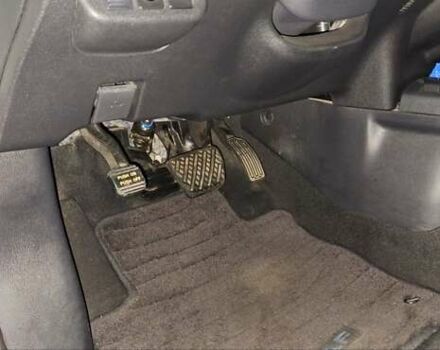 Білий Ніссан Ліф, об'ємом двигуна 0 л та пробігом 217 тис. км за 10500 $, фото 10 на Automoto.ua