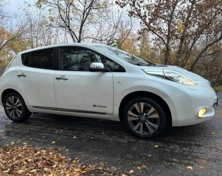 Белый Ниссан Лиф, объемом двигателя 0 л и пробегом 106 тыс. км за 8800 $, фото 22 на Automoto.ua