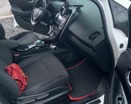 Белый Ниссан Лиф, объемом двигателя 0 л и пробегом 81 тыс. км за 6900 $, фото 5 на Automoto.ua