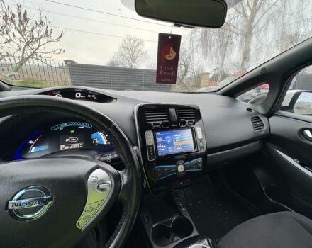 Белый Ниссан Лиф, объемом двигателя 0 л и пробегом 116 тыс. км за 6500 $, фото 23 на Automoto.ua