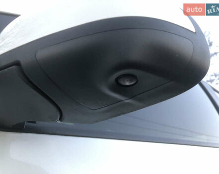 Белый Ниссан Лиф, объемом двигателя 0 л и пробегом 170 тыс. км за 8500 $, фото 7 на Automoto.ua