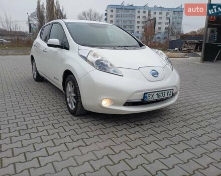 Білий Ніссан Ліф, об'ємом двигуна 0 л та пробігом 123 тис. км за 5800 $, фото 10 на Automoto.ua