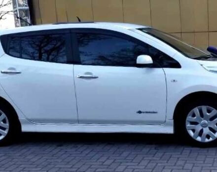 Белый Ниссан Лиф, объемом двигателя 0 л и пробегом 90 тыс. км за 6999 $, фото 3 на Automoto.ua