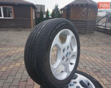 Білий Ніссан Ліф, об'ємом двигуна 0 л та пробігом 138 тис. км за 5888 $, фото 78 на Automoto.ua