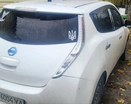 Ніссан Ліф 2013 у Дніпро (Дніпропетровську) на Automoto.ua Білий Ніссан Ліф, об'ємом двигуна 3 л та пробігом 168 тис. км за 4500 $, фото 18 на Automoto.ua