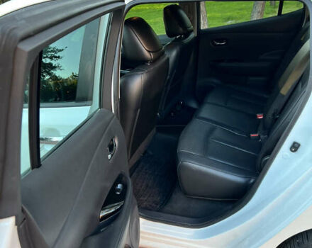 Белый Ниссан Лиф, объемом двигателя 0 л и пробегом 109 тыс. км за 7700 $, фото 22 на Automoto.ua